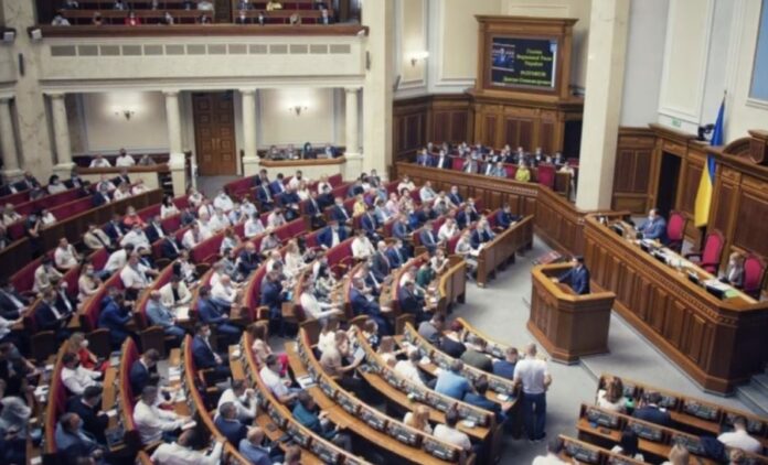 У парламент внесено три законопроєкти з військової сфери: огляд та обговорення наближається