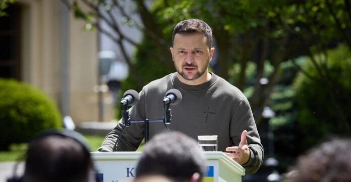 Ворожа пропаганда поширює фейк про Зеленського, який нібито володіє казино на Кіпрі