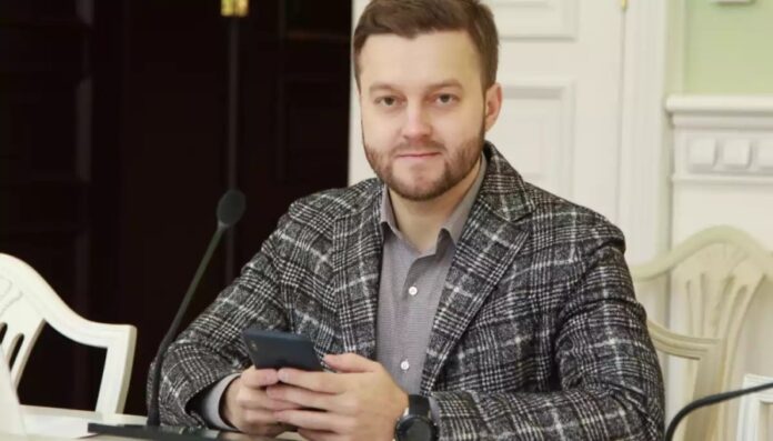 Заступник мера Києва Костянтин Усов підтвердив обшуки ДБР