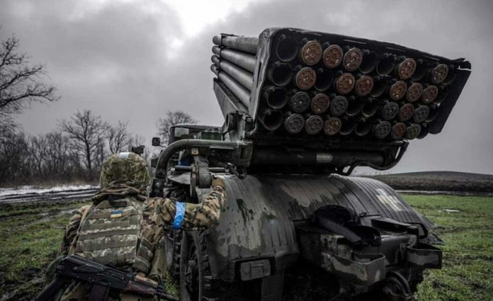 Україна формує нові бригади, але стикається з проблемами у забезпеченні озброєнням