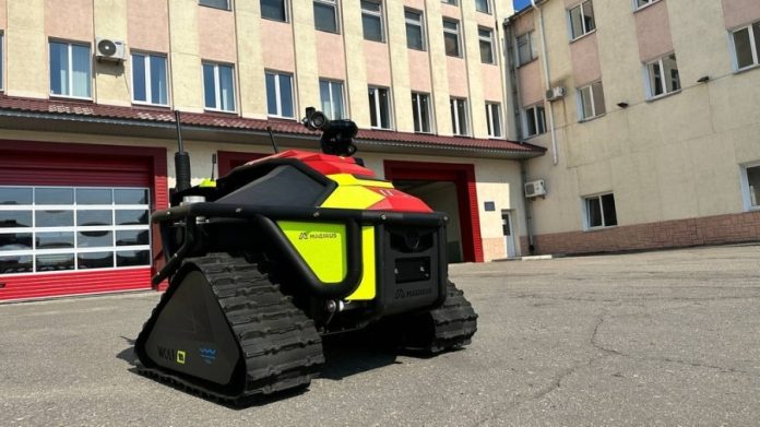 ЗСУ отримали перший в Україні роботизований комплекс для гасіння пожеж