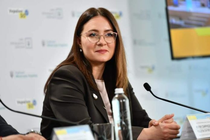 Міністр економіки Юлія Свириденко задекларувала понад 1,2 млн грн зарплати та автомобіль BMW