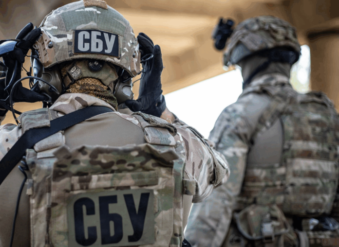 Жінка з Коростеня здавала ворогу позиції ЗСУ