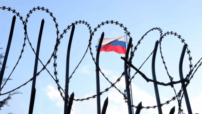 Керівник ОП пропонує США використати активи Кремля для інвестицій в Україну
