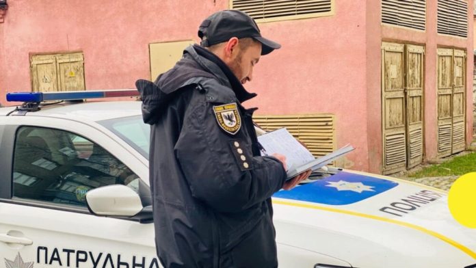 На Івано-Франківщині затримали поліцейського-зрадника, який продавав державні таємниці