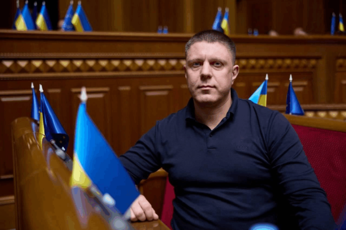 Фірми, пов’язані з нардепом Копітіним, фігурують у справах про розкрадання та ймовірну співпрацю з російським ВПК