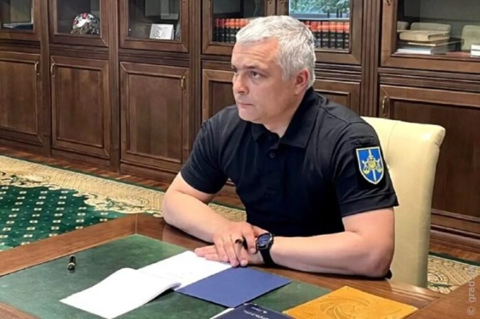 Очільник Одеської ОВА з’явився на публіці у костюмі за 217 тисяч гривень від Brioni