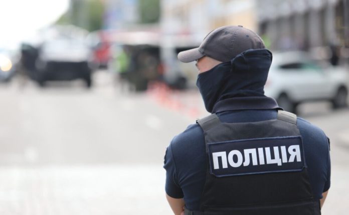 У Києві в День трауру поліція зупинила гучну вечірку в нічному клубі