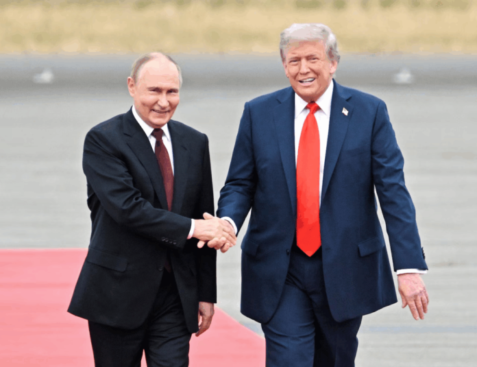 Bloomberg: Трампа з Путіним нагадують новий Будапештський меморандум