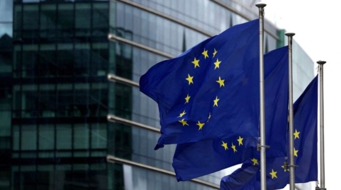 ЄС планує використати заморожені російські кошти для підтримки України: новий механізм фінансування