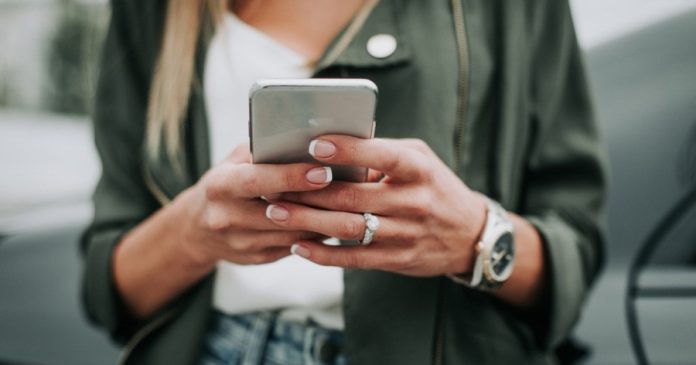 Місяць у тиші гаджетів як шлях до відновлення мозку