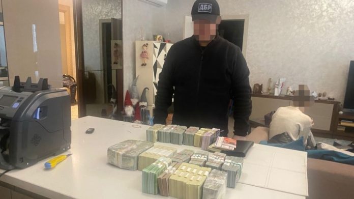 Скандал в екоінспекції: керівницю затримано за підозрою у незаконному збагаченні