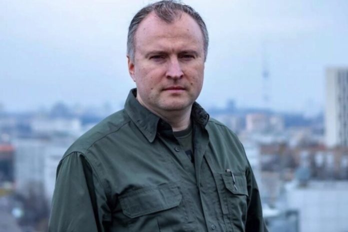 Служба на фронті як фактор затримки судового процесу у справі про розтрату державних коштів