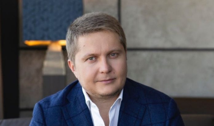 Елітна нерухомість за кордоном і підозри у масштабних розкраданнях: справа Гмиріна