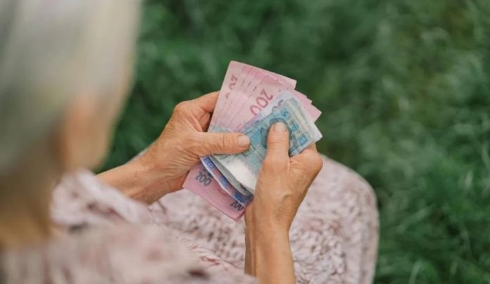 Фізична ідентифікація пенсіонерів: умова продовження виплат у 2026 році