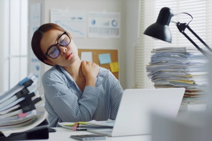 Флаваноли проти наслідків малорухливості: як харчування може підтримати судини