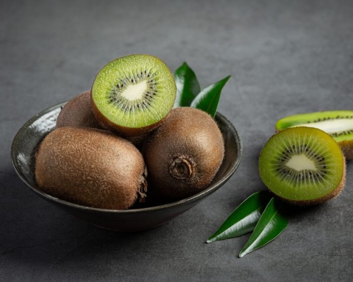 Оптимальний час для вживання ківі та його вплив на організм