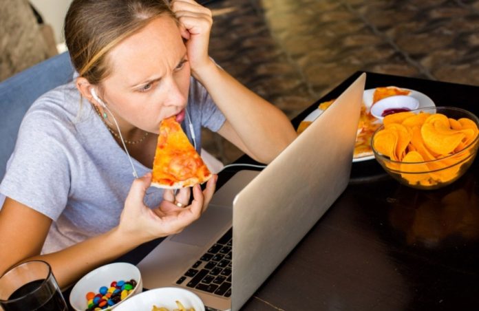 Їжа як прихований тригер стресу: що ми не помічаємо у щоденному раціоні
