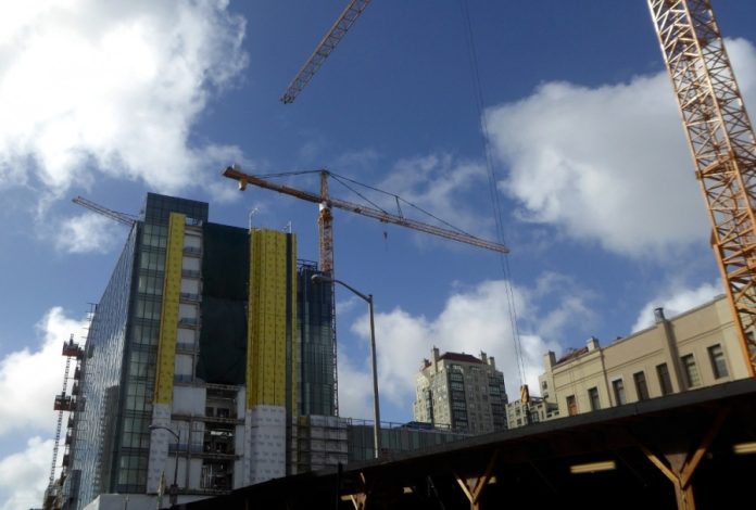 Зникнення зелених зон Києва: ціна забудови та відсутність громадського діалогу