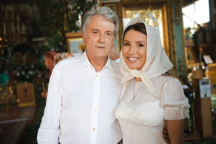 Колишню невістку Віктора Ющенка втягнули в судовий процес у Росії через борги ексчоловіка