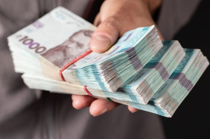 Пільгова пенсійна система для обраних: як в Україні з’являються 