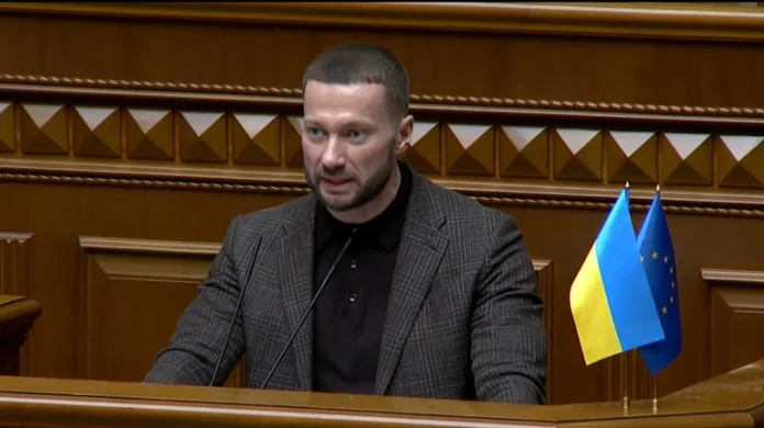 Ціни на паливо в Україні зростають через імпорт, а не через змови — АМКУ