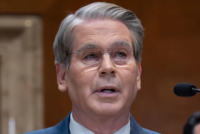 США скасовують винятки для російської та іранської нафти