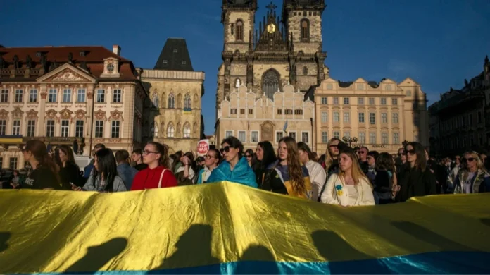 Чехія вводить нові обмеження для українських біженців з тимчасовим захистом