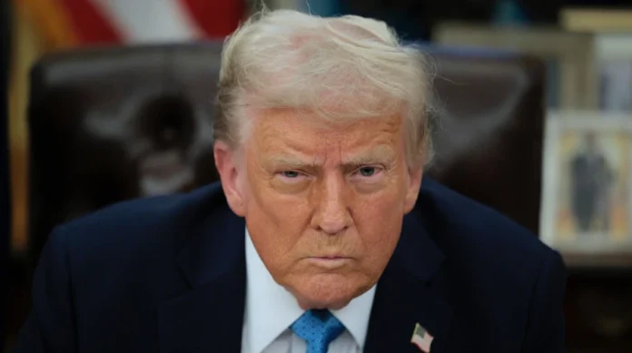 Трамп виступає проти ЗМІ